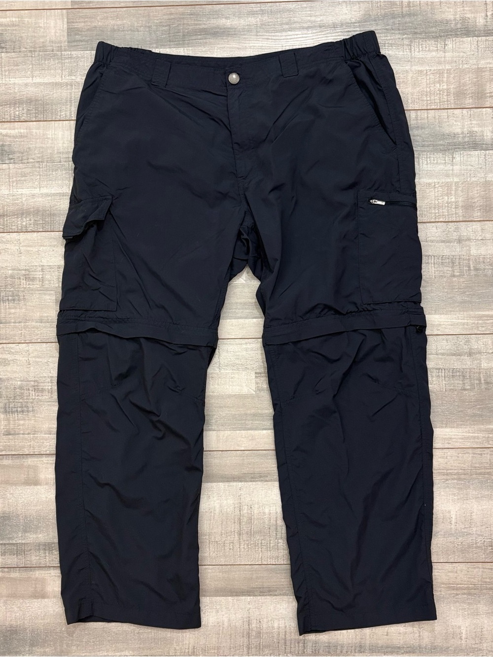 Columbia Pants Mens 40x30 (40x29) Dark Blue Omni-Shade Cargo Hiking Convertible